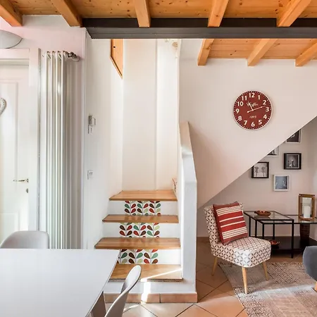 Apartment Attic In Historical Center *