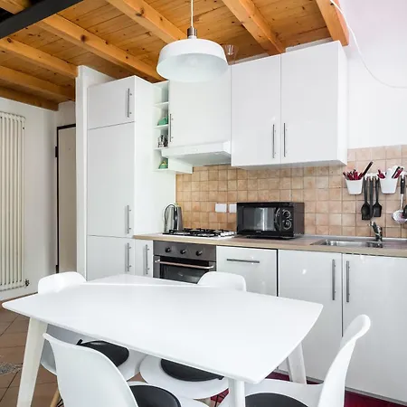 Attic In Historical Center Appartement *