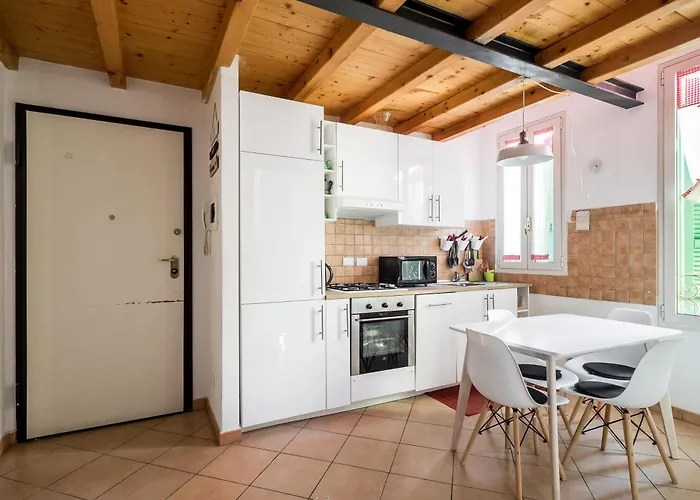 شقة Attic In Historical Center *