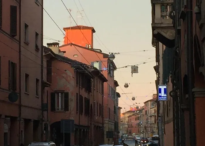 Attic In Historical Center Apartman Bologna