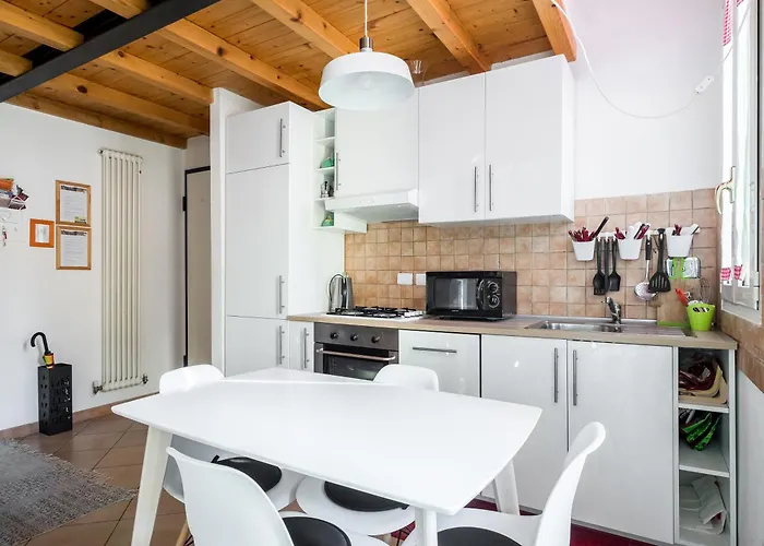 Attic In Historical Center Apartman *