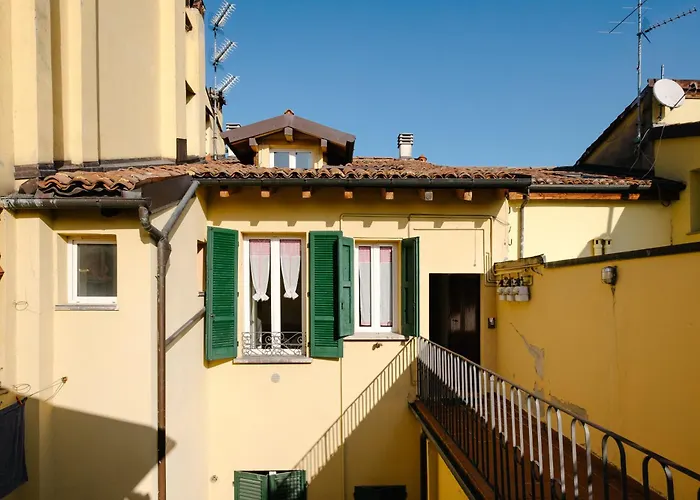 Apartman Attic In Historical Center *