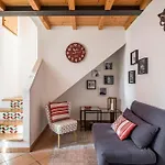 Apartman Attic In Historical Center